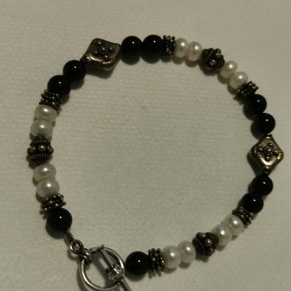 Pearl  bracelet - Picture 3 of 3